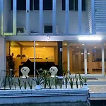 Nantra Ploenchit Hotel